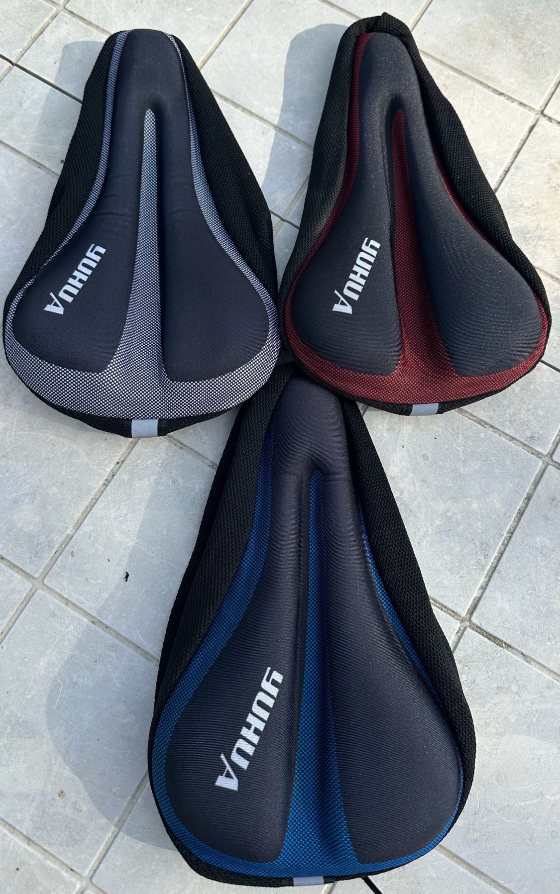 כיסוי ג׳ל לכסא אופניים 